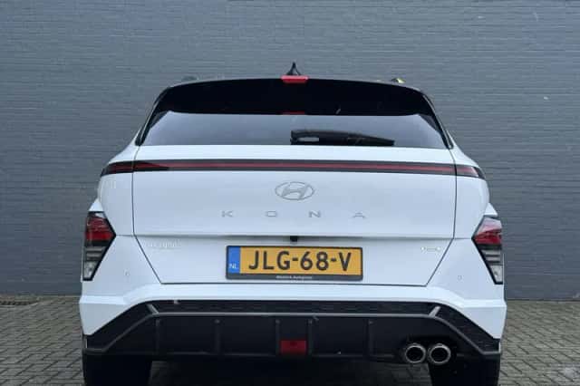 Hyundai Kona (2023) thumbnail 7