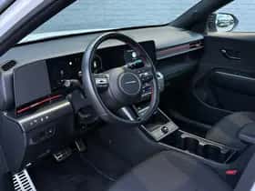 Hyundai Kona (2023) thumbnail 10