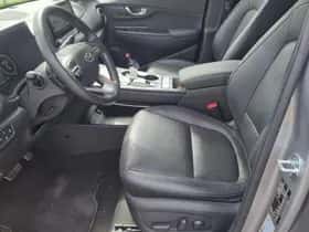 Hyundai Kona (2022) thumbnail 5