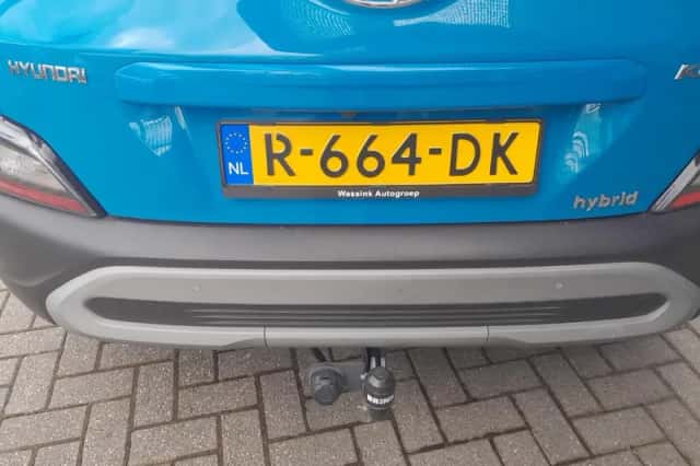 Hyundai Kona (2022) thumbnail 6
