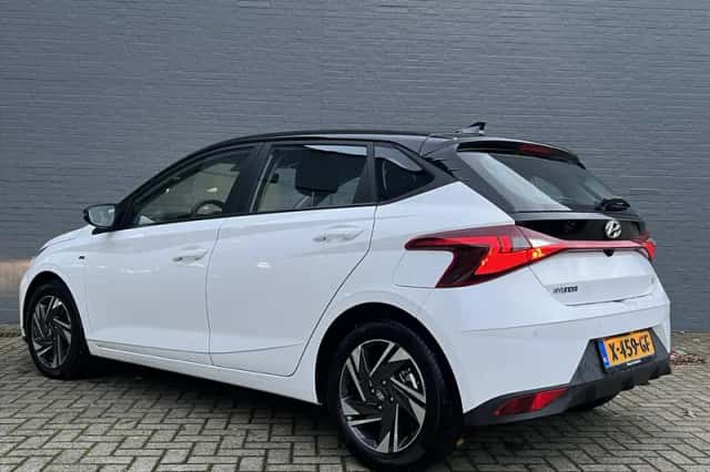 Hyundai i20 (2024) thumbnail 6