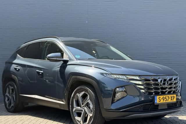 Hyundai Tucson (2023) thumbnail 4