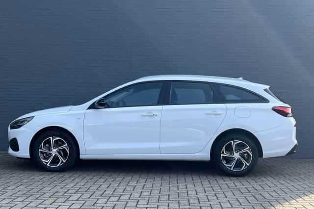 Hyundai i30 (2026) thumbnail 2