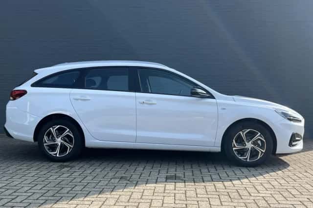 Hyundai i30 (2026) thumbnail 5