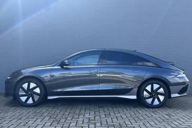 Hyundai Ioniq 6 (2025) thumbnail 3