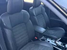 Mitsubishi Outlander (2021) thumbnail 14
