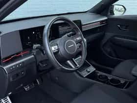 Hyundai Kona (2024) thumbnail 12