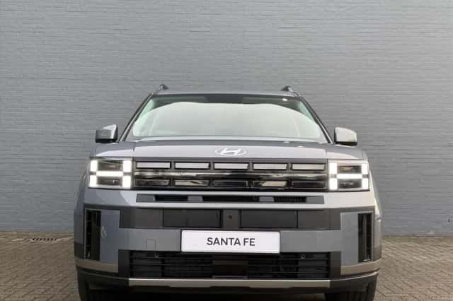 Hyundai Santa Fe (2025) thumbnail 8