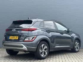 Hyundai Kona (2021) thumbnail 5