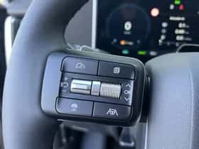 Hyundai Santa Fe (2025) thumbnail 25