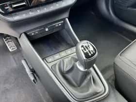 Hyundai Bayon (2025) thumbnail 38