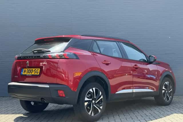 Peugeot 2008 (2020) thumbnail 6
