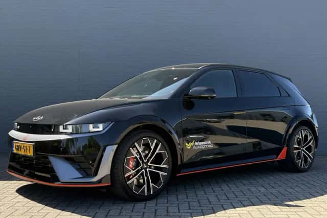Hyundai Ioniq 5 (2025) thumbnail 2