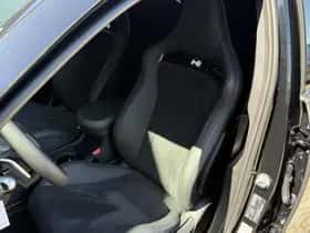 Hyundai Ioniq 5 (2025) thumbnail 21