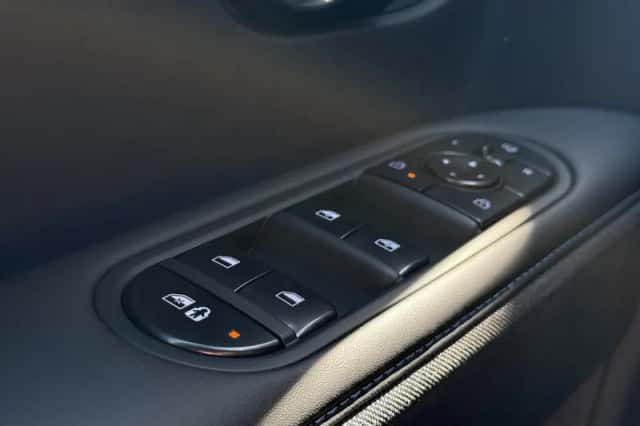 Hyundai Ioniq 5 (2025) thumbnail 36