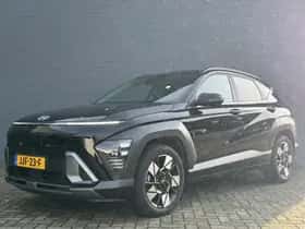 Hyundai Kona (2024) thumbnail 2