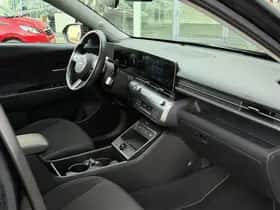 Hyundai Kona (2024) thumbnail 12
