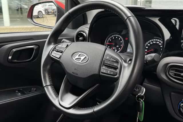 Hyundai i10 (2020) thumbnail 18