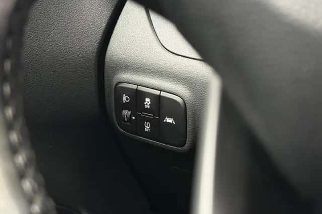 Hyundai i10 (2020) thumbnail 25
