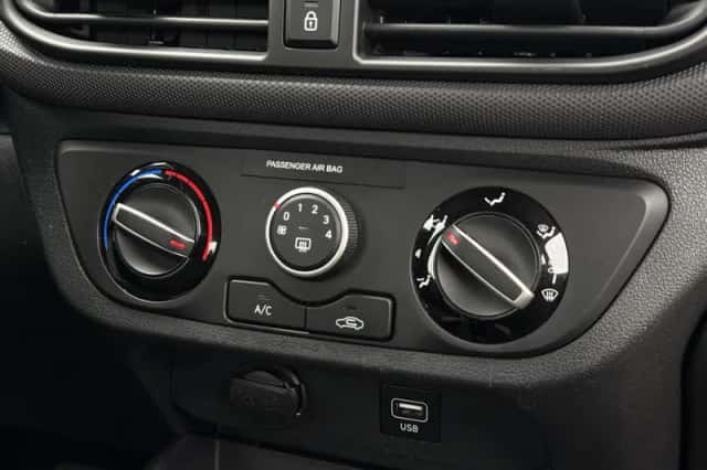 Hyundai i10 (2020) thumbnail 27