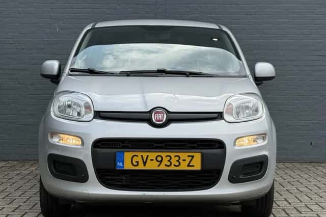 Fiat Panda (2015) thumbnail 3
