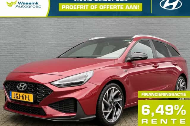 Hyundai i30 (2023) thumbnail 1