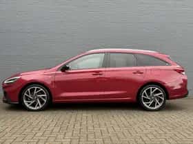 Hyundai i30 (2023) thumbnail 3