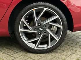 Hyundai i30 (2023) thumbnail 8
