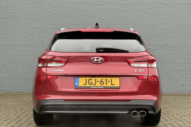 Hyundai i30 (2023) thumbnail 10