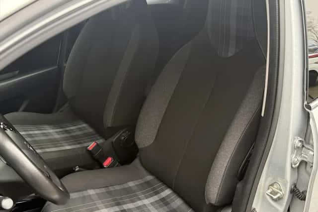 Peugeot 108 (2020) thumbnail 12