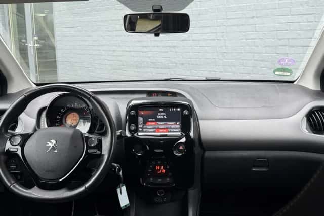 Peugeot 108 (2020) thumbnail 17