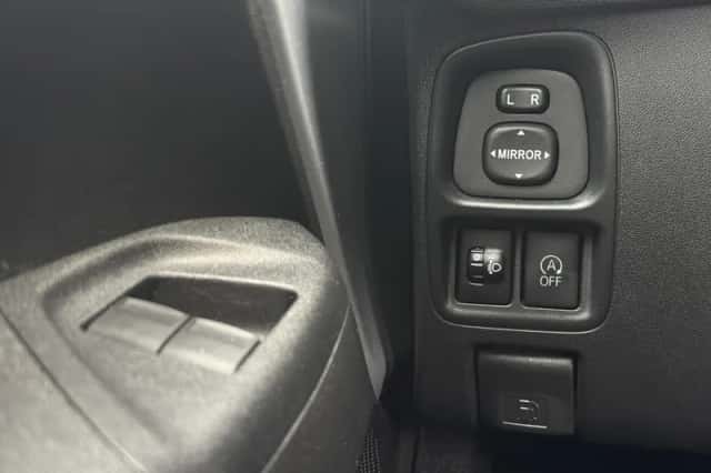 Peugeot 108 (2020) thumbnail 25