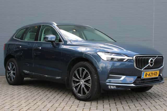 Volvo XC60 (2019) thumbnail 4