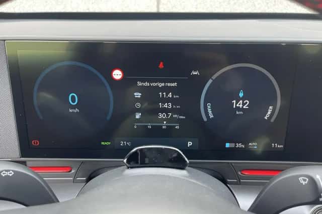 Hyundai Kona (2025) thumbnail 17