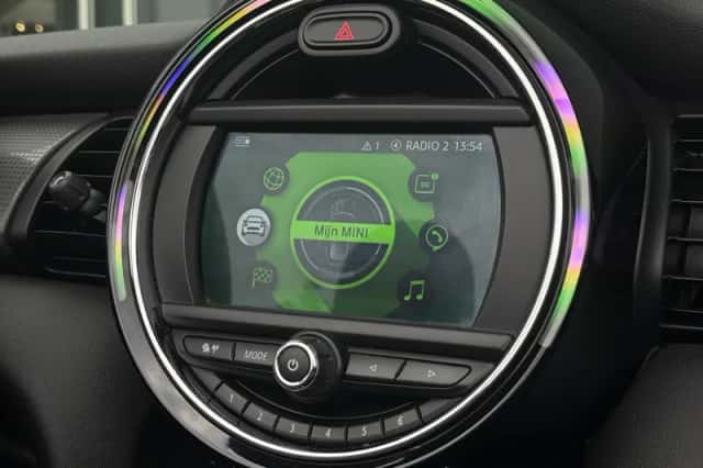 MINI Cooper (2019) thumbnail 27
