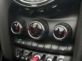 MINI Cooper (2019) thumbnail 28