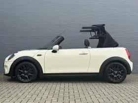 MINI Cooper (2019) thumbnail 5