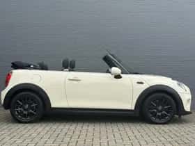 MINI Cooper (2019) thumbnail 8