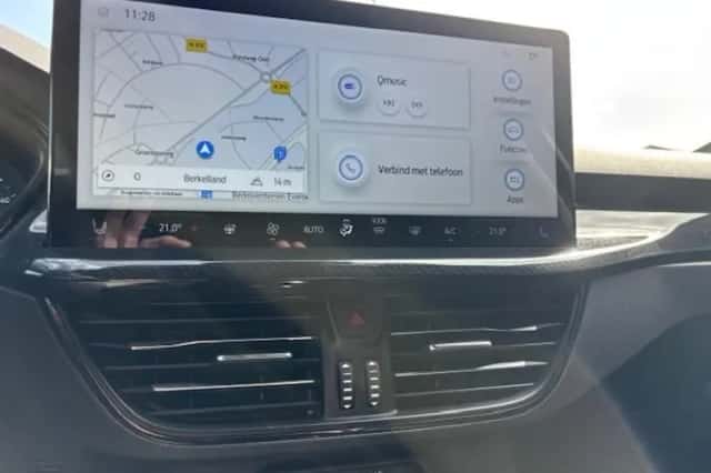 Ford Focus (2024) thumbnail 11