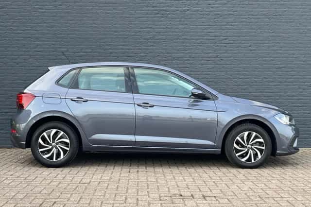 Volkswagen Polo (2023) thumbnail 5