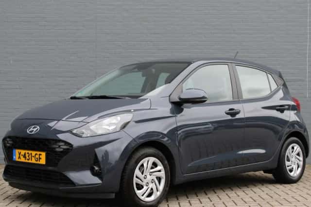Hyundai i10 (2023) thumbnail 2