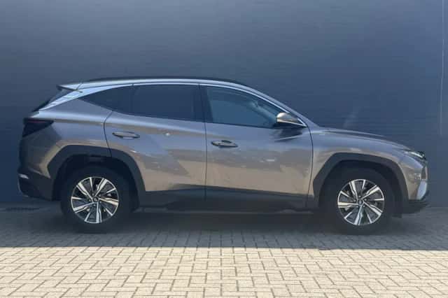 Hyundai Tucson (2023) thumbnail 5
