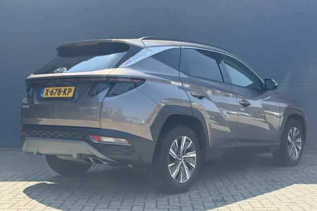 Hyundai Tucson (2023) thumbnail 6