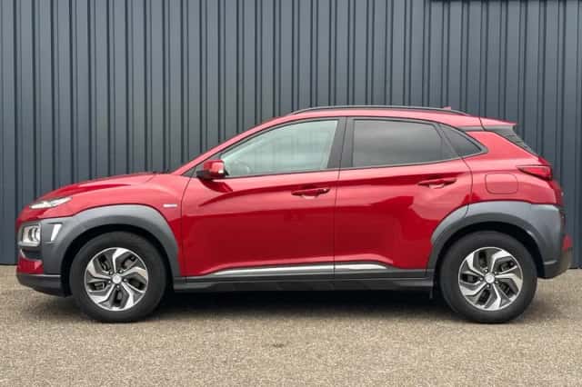 Hyundai Kona (2020) thumbnail 2