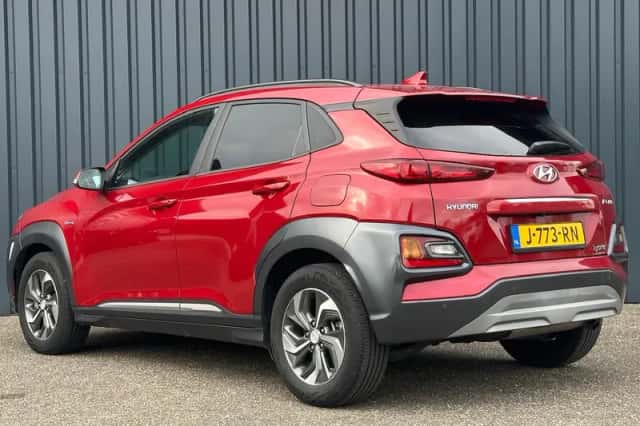 Hyundai Kona (2020) thumbnail 3