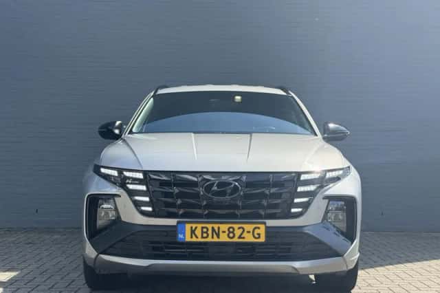 Hyundai Tucson (2021) thumbnail 3