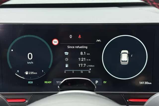 Hyundai Kona (2023) thumbnail 17