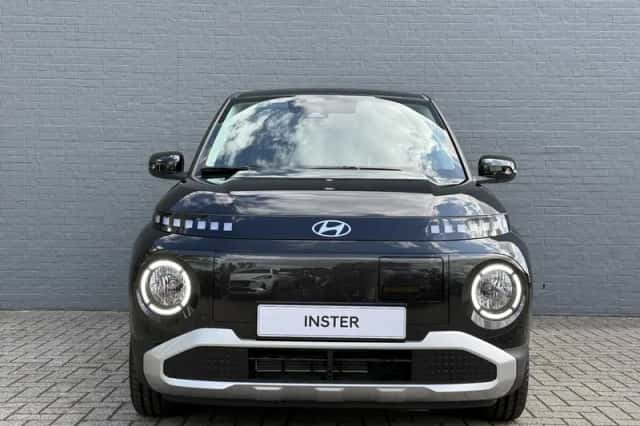 Hyundai Inster (2025) thumbnail 2