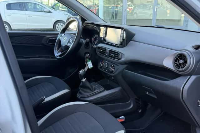 Hyundai i10 (2020) thumbnail 14