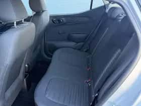 Hyundai i10 (2020) thumbnail 16